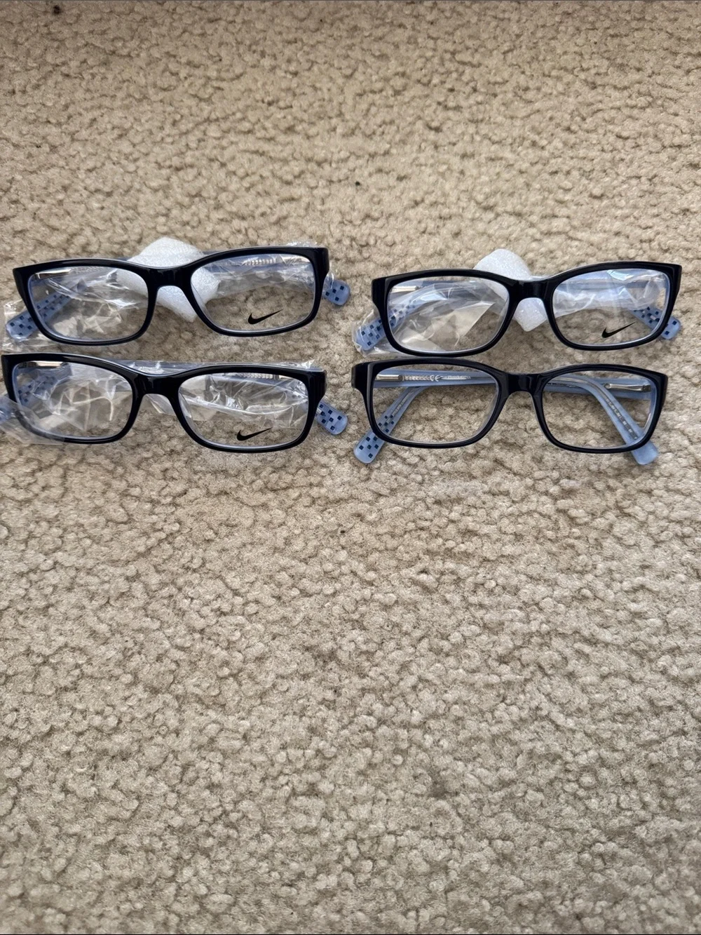 Nike 5513 Kids Eyeglass Frames – Black – New – 48-16-135